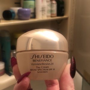 Shiseido benefiance wrinkle resist day cream
